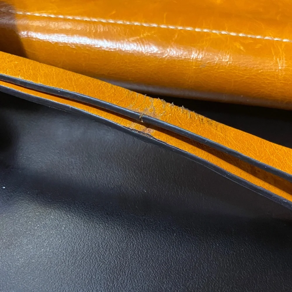 Vintage Leather Wristlet Wallet